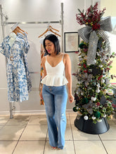Load image into Gallery viewer, Off white peplum top
