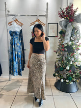 Load image into Gallery viewer, Leopard midi maxi skirt
