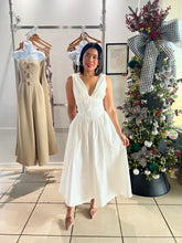 Load image into Gallery viewer, White princess midi dress
