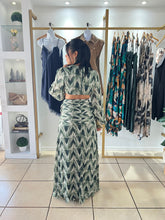 Load image into Gallery viewer, Pattern Mix Green Maxi Dress
