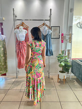 Load image into Gallery viewer, Green multi satin hi lo maxi dress
