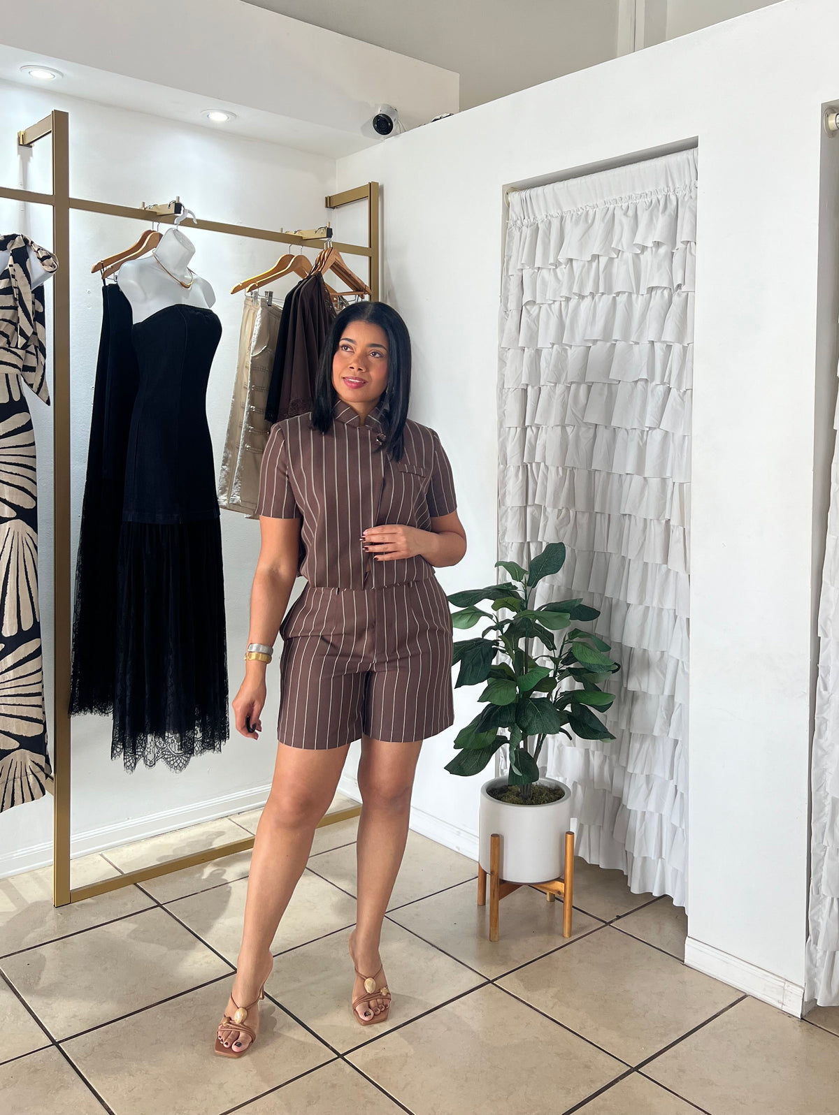 Cafe vertical stripes Crop Jacket Short Pant Set