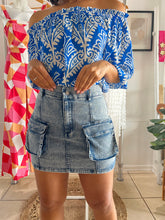 Load image into Gallery viewer, Blue acid cargo denim skirt
