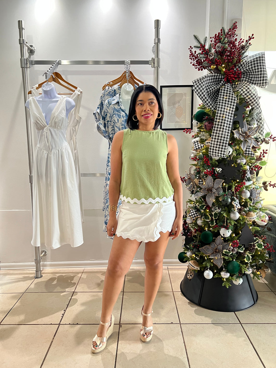 White ric rac skort