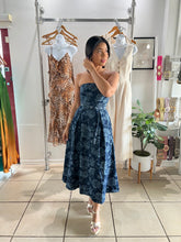 Load image into Gallery viewer, Denim strapless floral midi dress
