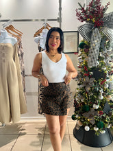 Load image into Gallery viewer, Brown leopard skort
