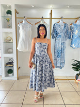 Load image into Gallery viewer, Blue Garden Whisper Midi Dress
