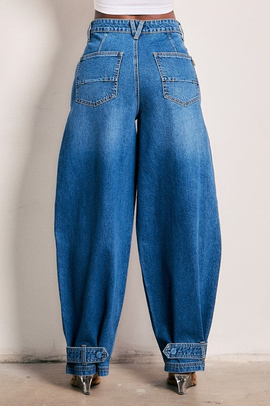 Medium Stone Baggy Jeans