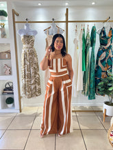 Load image into Gallery viewer, Brown Ivory Print Pant Set
