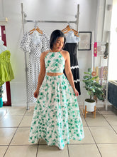 Load image into Gallery viewer, Green flowers maxi skirt set
