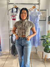 Load image into Gallery viewer, Leopard denim crop top
