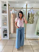 Load image into Gallery viewer, Sweet Pink Embroidery Top
