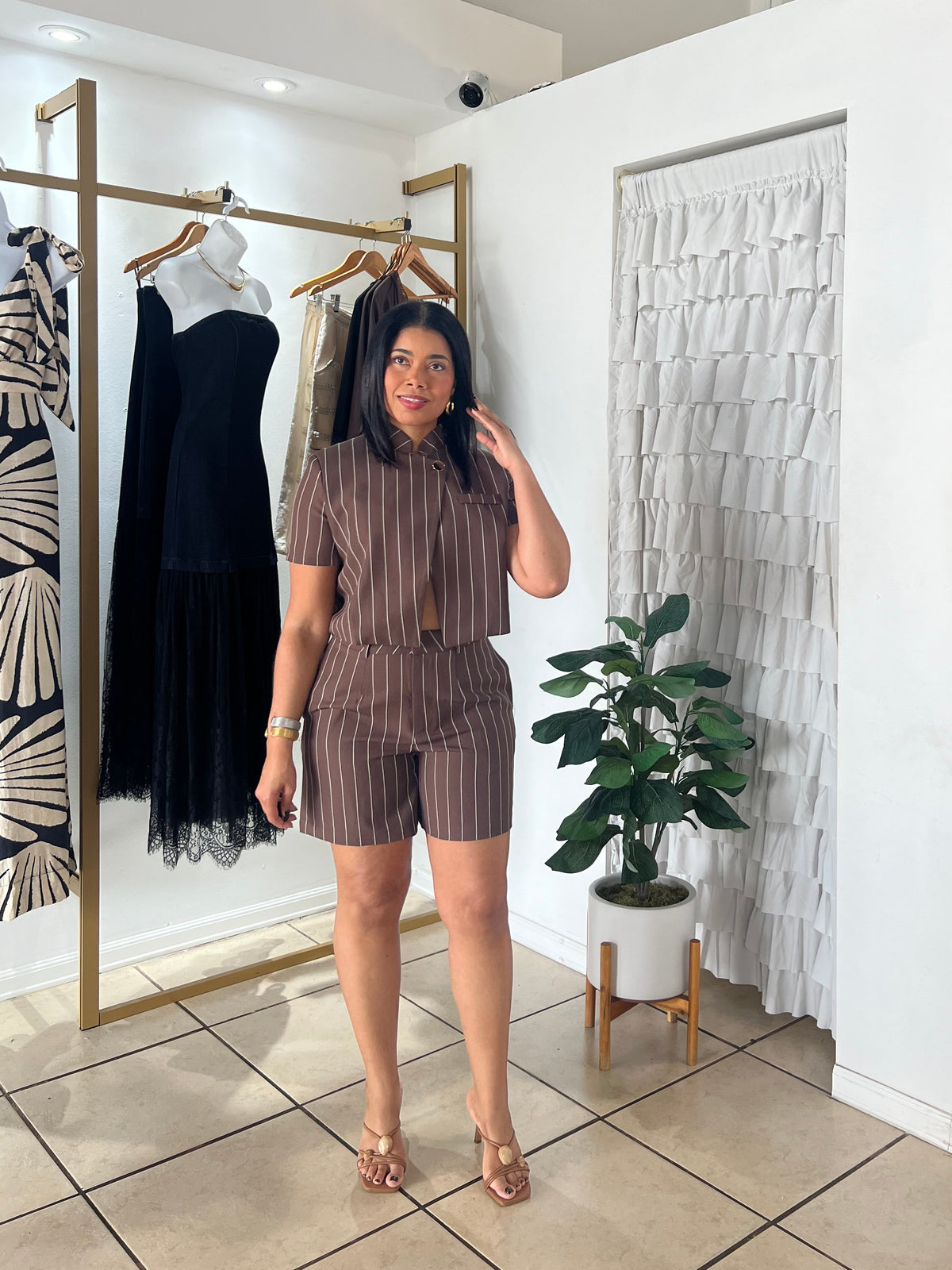 Cafe vertical stripes Crop Jacket Short Pant Set