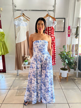 Load image into Gallery viewer, White blue flowers tube tie jumpsuit
