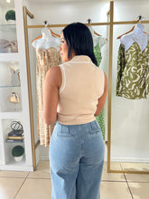 Load image into Gallery viewer, Taupe Collar Sweater Vest
