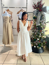 Load image into Gallery viewer, White princess midi dress
