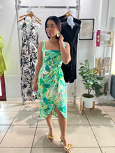 Load image into Gallery viewer, Green Fanny midi dress
