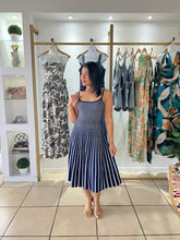 Load image into Gallery viewer, Zoe Navy/White Sweater Knit Midi Dress
