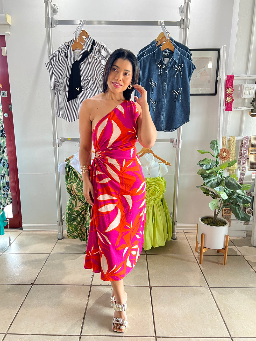 Fuchsia Cosmo midi dress