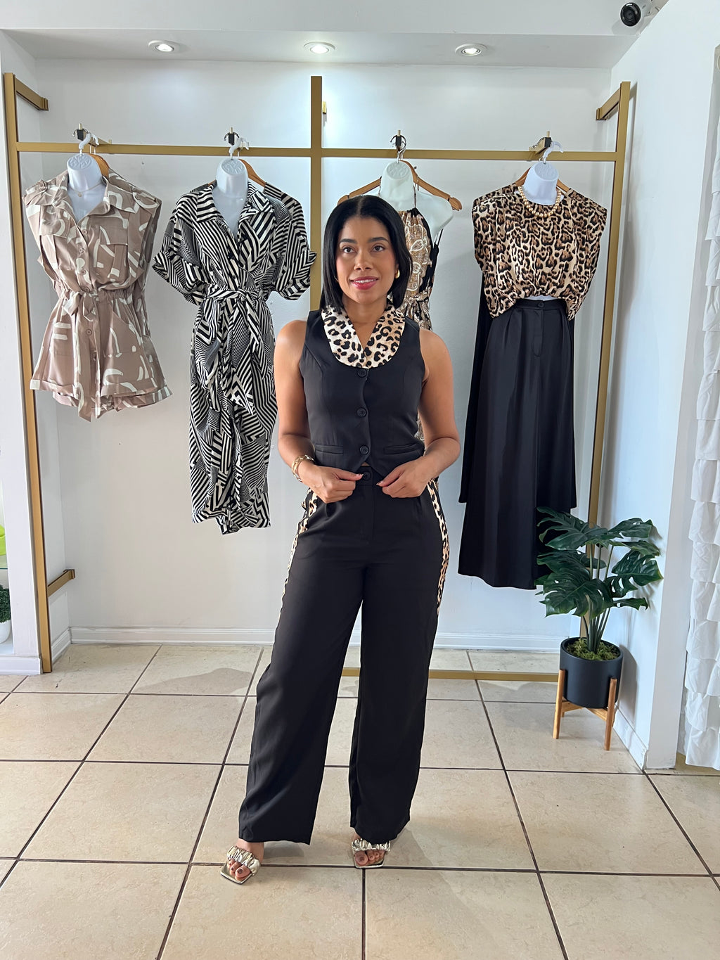 Black Cheetah contrast trim pant suit