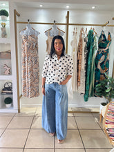 Load image into Gallery viewer, White Polka Dots 3Q Shirt
