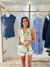 Load image into Gallery viewer, Tropical Vibes Vest
