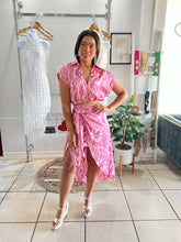 Load image into Gallery viewer, Ivory Fuchsia satin effect cropped shirt &amp; wrap midi skirt set
